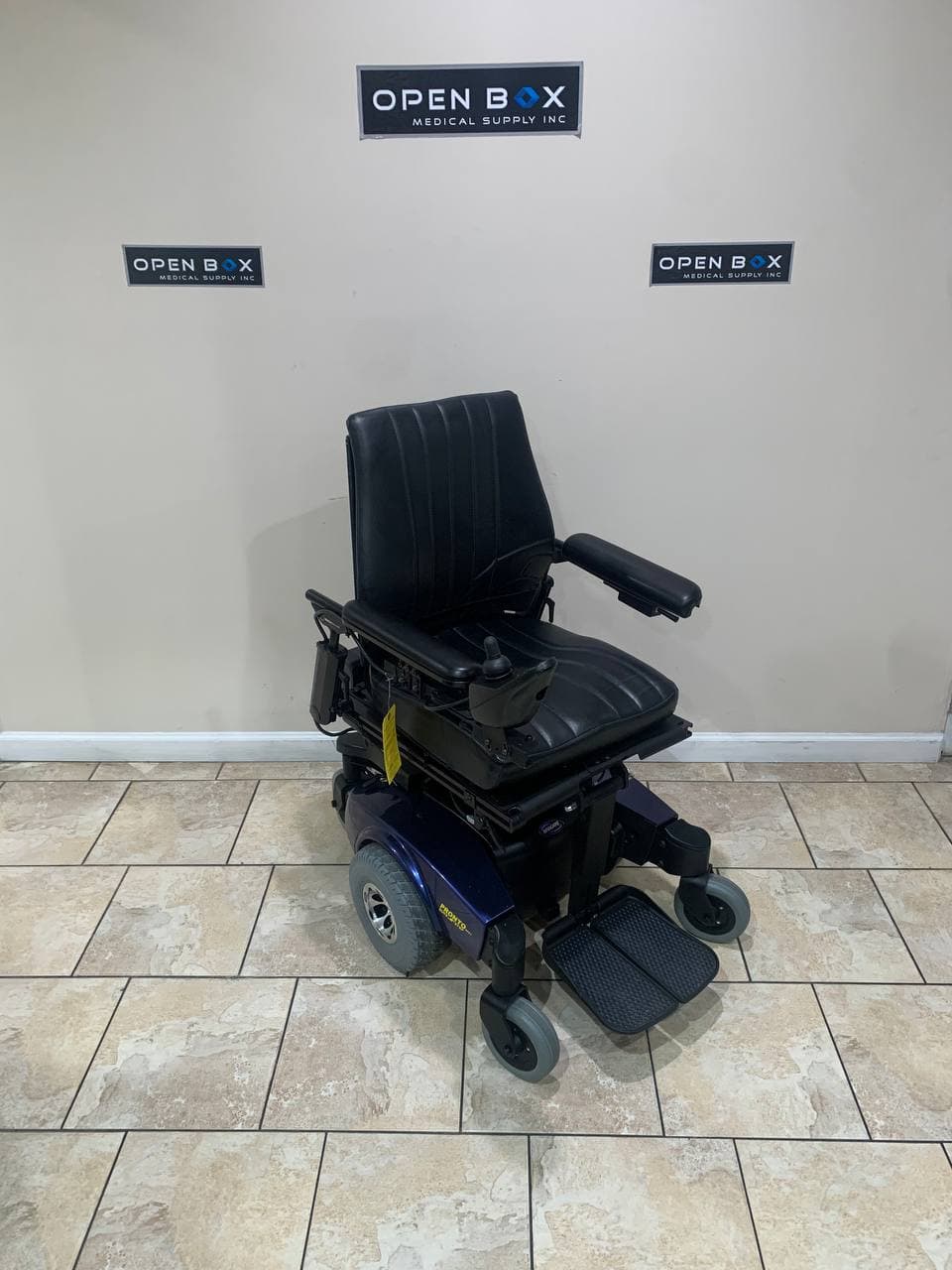 Invacare Pronto M51 Power Wheelchair