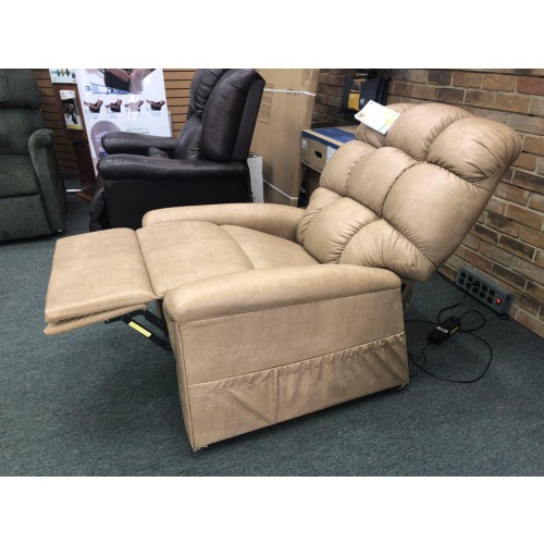Golden Cirrus PR508 Zero Gravity Lift Chair