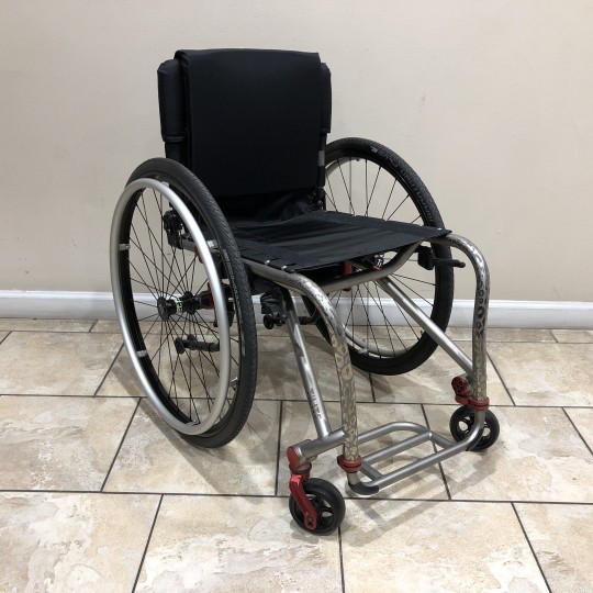Manufacturer Demo TiLite TRA Ultralight Rigid Wheelchair