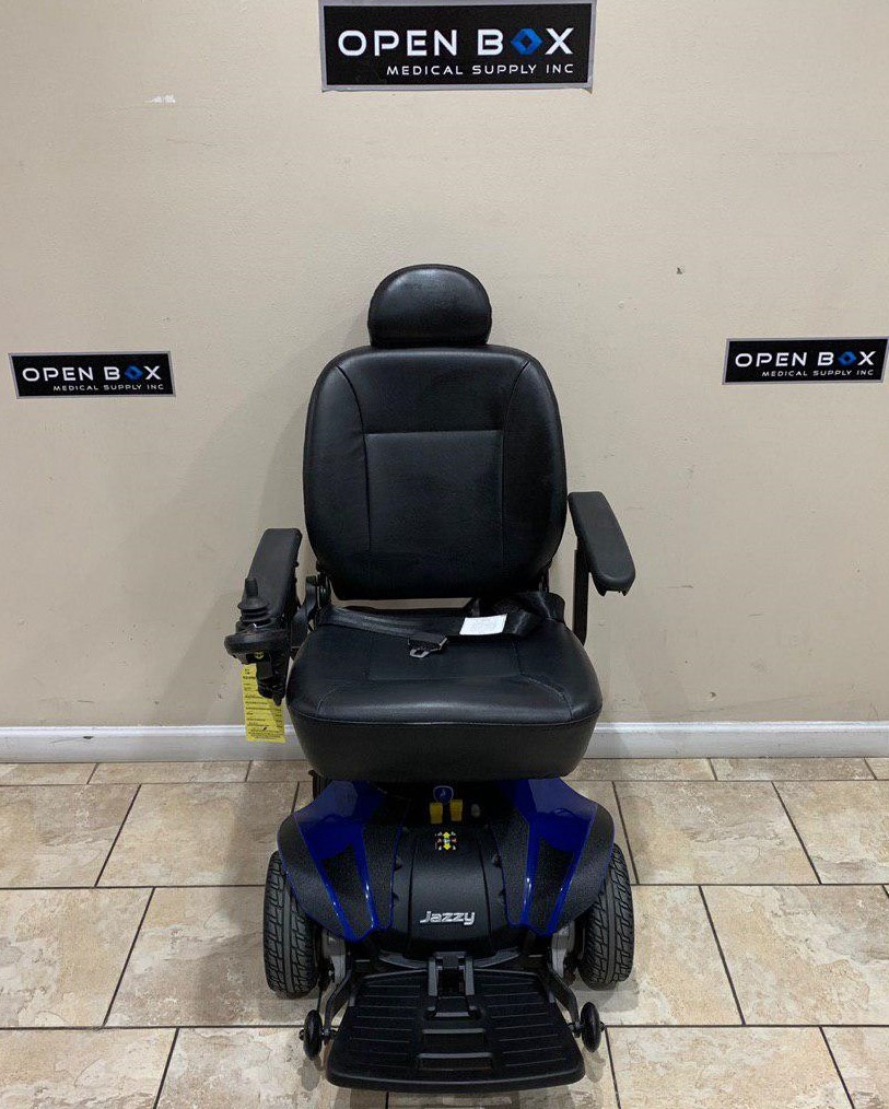 Pride Jazzy Select Elite Power Wheelchair, used electric wheelchair